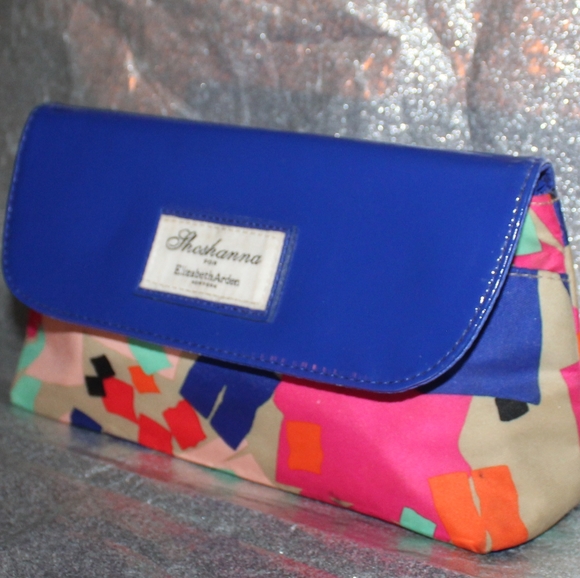 Shoshanna For Elizabeth Arden New York Make up Travel Cluth - Picture 4 of 11